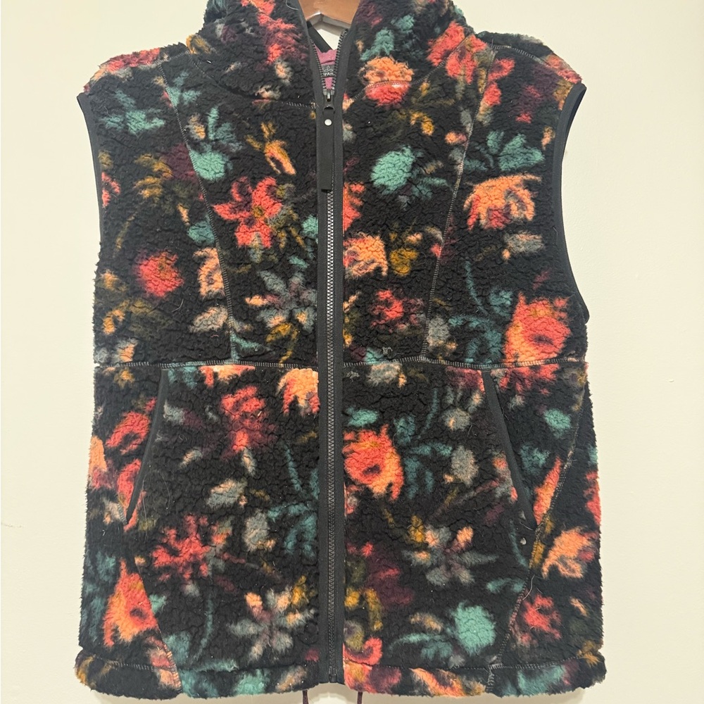 prAna Polar Escape Vest Women Sz Small Sherpa Floral Fleece Hooded Jersey‎ Lined